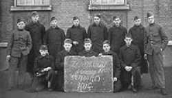 At trainingshool, Teunis is standing fifth from the left.