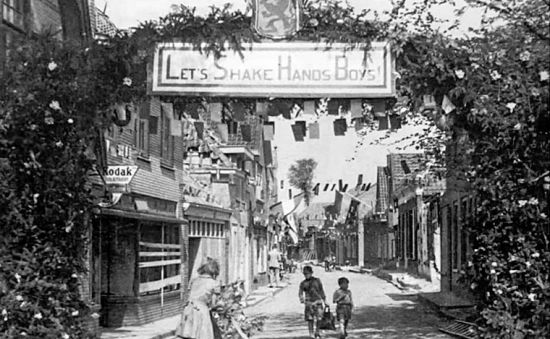 A liberation victory arch